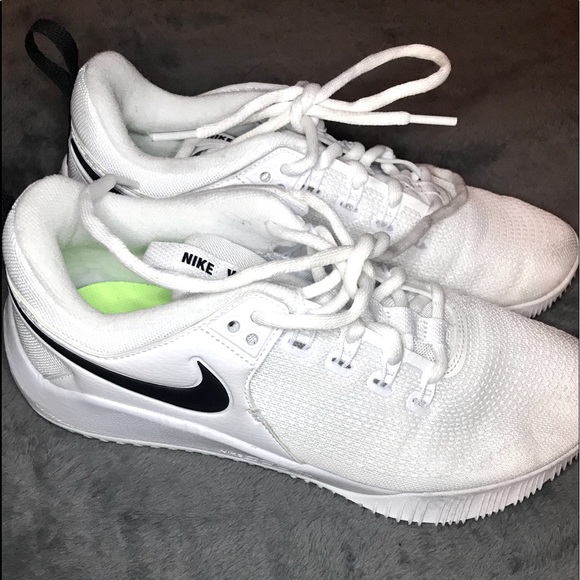 Nike Shoes | White Nike Athletic Volleyball Shoes | Poshmark
